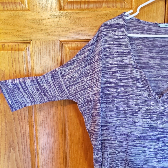Maurices 3/4 Sleeve Top - Picture 2 of 6
